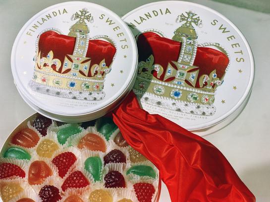CLAIRE AHO © www.claireaho.com aho & soldan photo london paris photo colour photography fazer finlandia commercial colour sweets