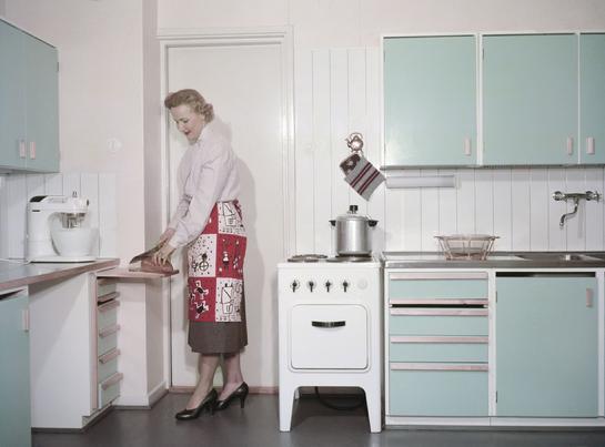 CLAIRE AHO © www.claireaho.com aho & soldan photo london paris photo colour photography kitchen 1950